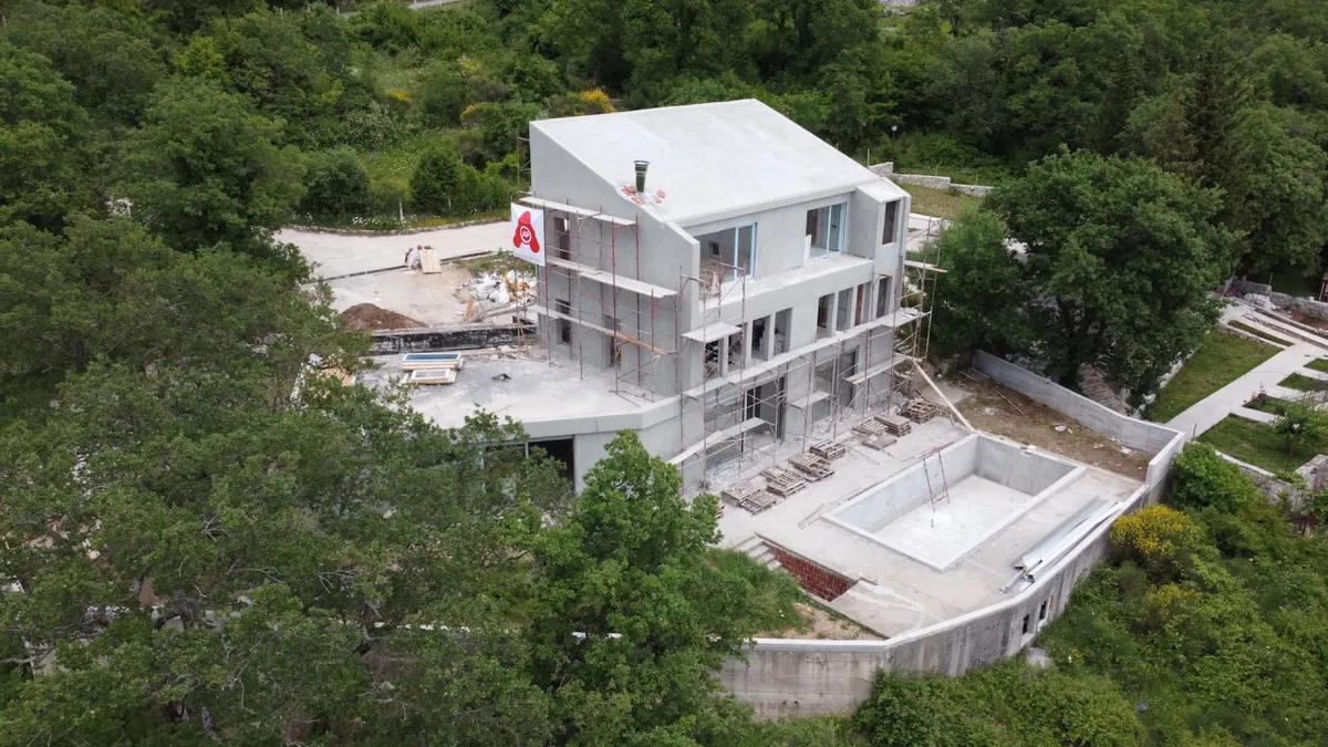 Renovation works of a private villa in Budva
